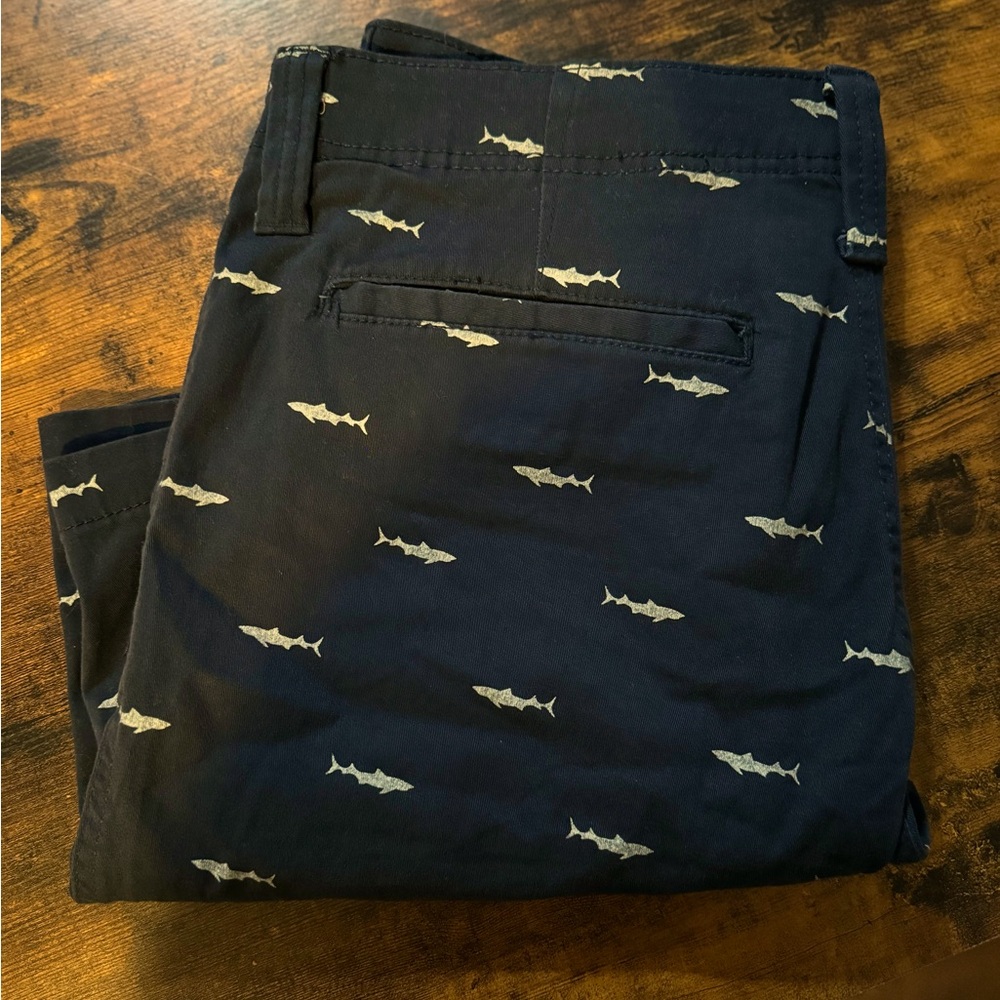 Men’s shark print shorts